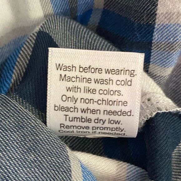 SO Junior’s Navy Plaid Long Sleeve Button Front Short Size XXL Casual - Picture 6 of 6